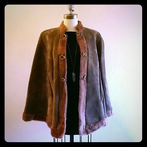 VINTAGE 60s Faux Fur faux suede vegan Cape